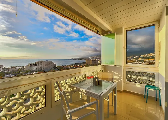 Daire Americas Panoramic View